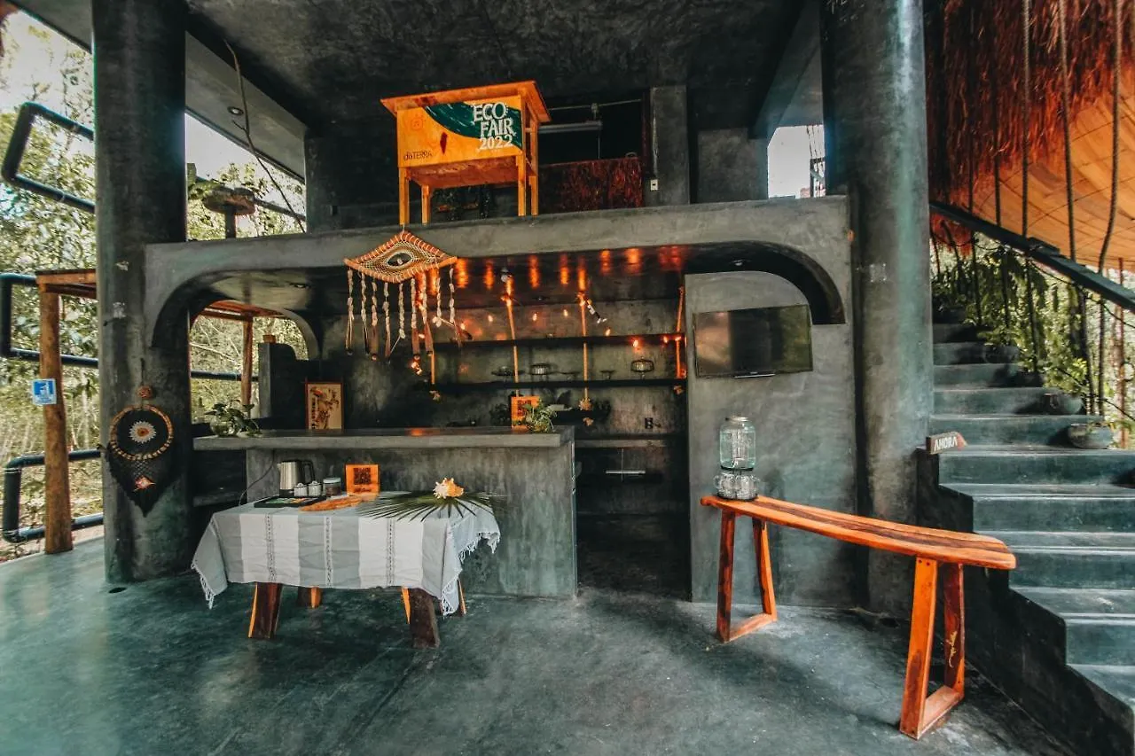 Casa Del Arbol At Villa Duendes Akumal 0*,